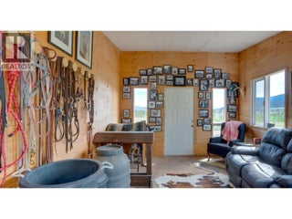 4767 Grandview Flats N Road. Armstrong, British Columbia