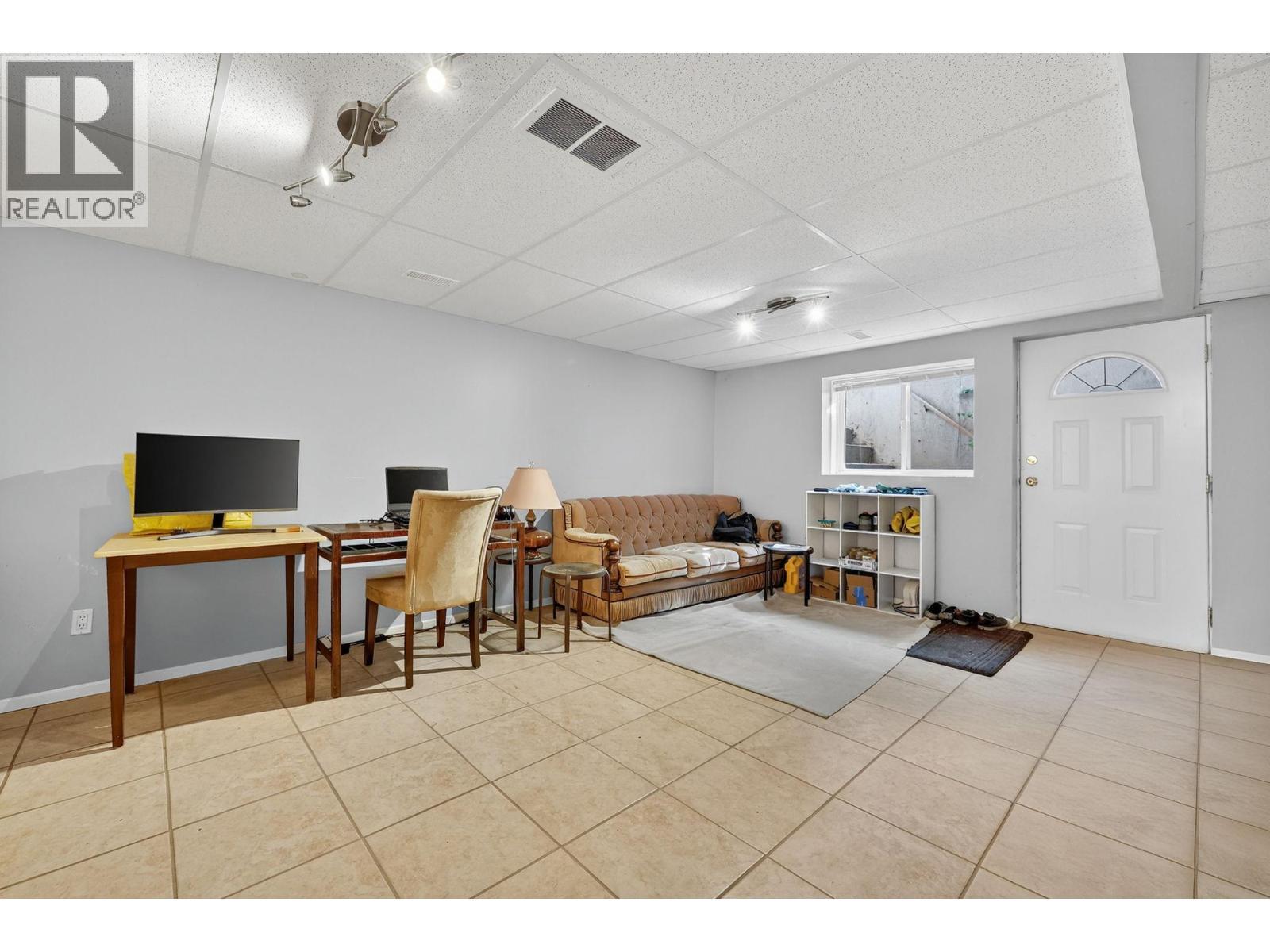 8949 122nd Avenue. Osoyoos, British Columbia