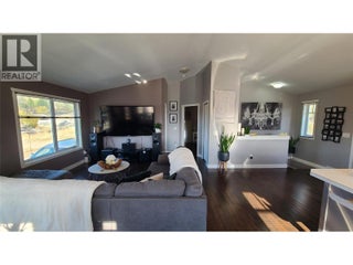 2670 Glenmore Rd Road. Kelowna, British Columbia