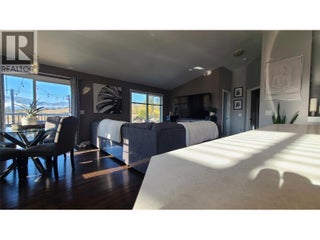 2670 Glenmore Rd Road. Kelowna, British Columbia