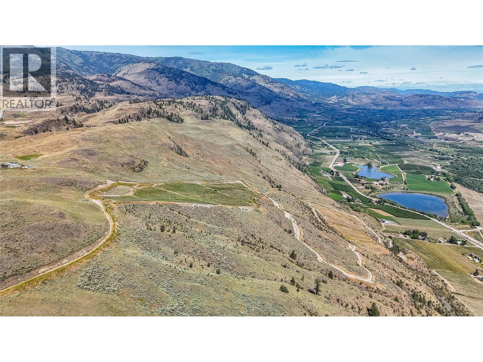 3668 Fruitvale Way. Oliver, British Columbia