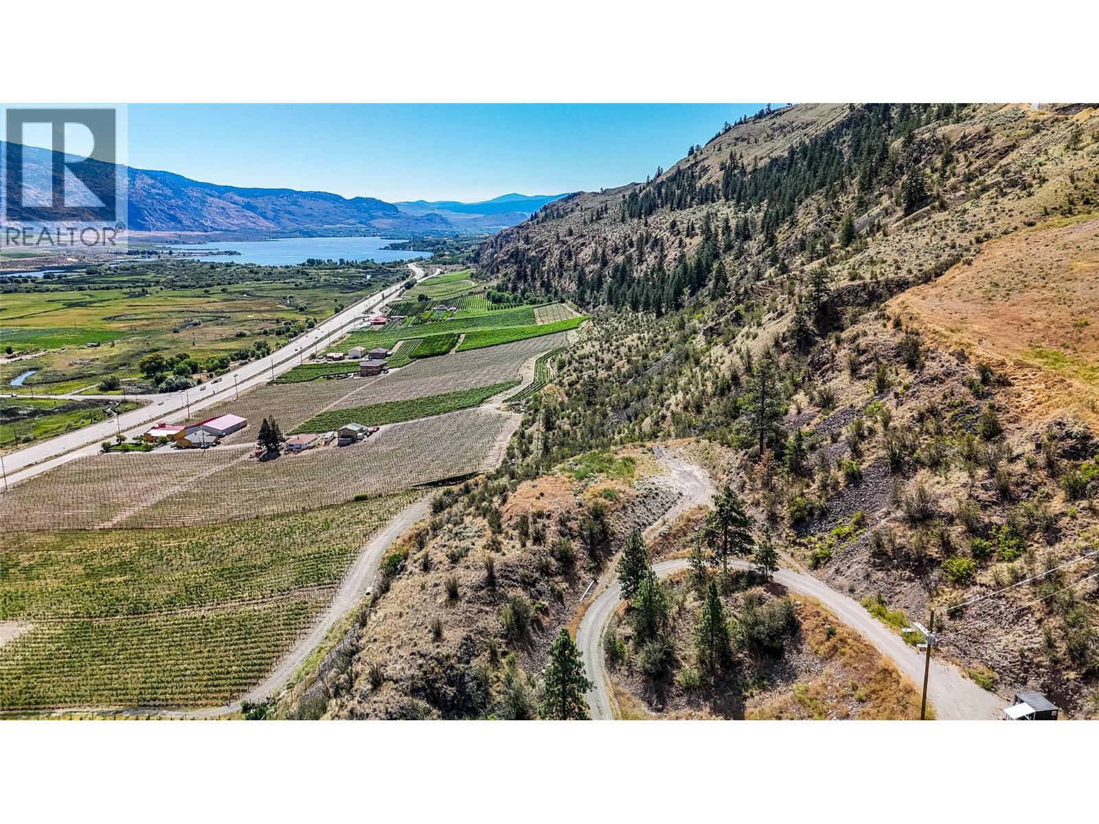 3668 Fruitvale Way. Oliver, British Columbia