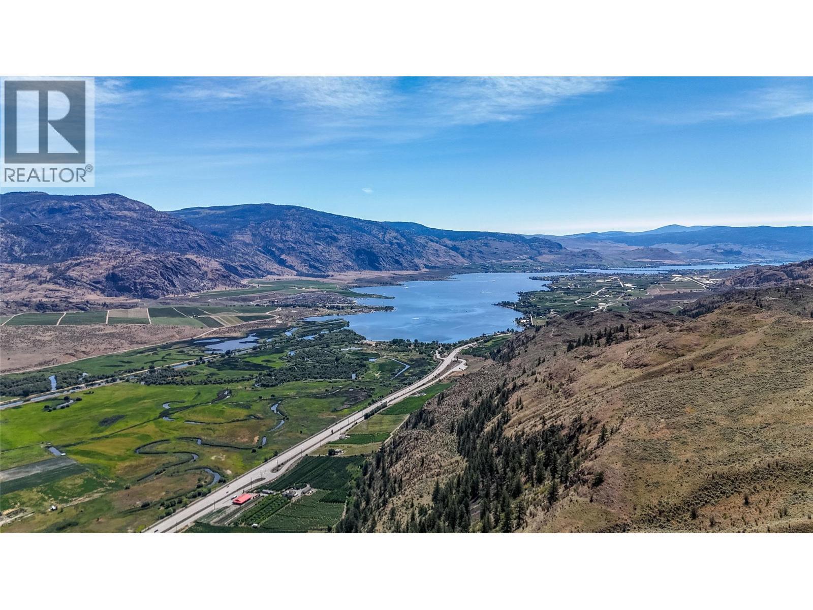 3668 Fruitvale Way. Oliver, British Columbia