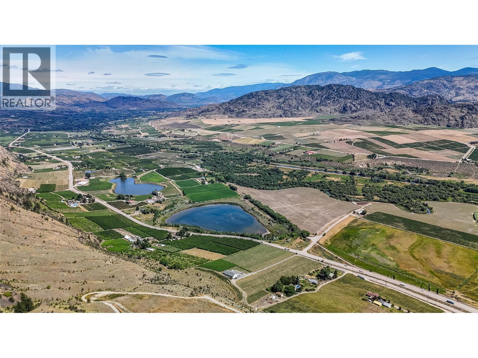 3668 Fruitvale Way. Oliver, British Columbia