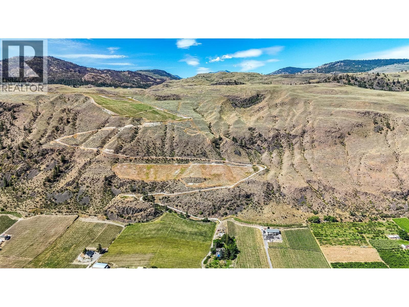 3668 Fruitvale Way. Oliver, British Columbia