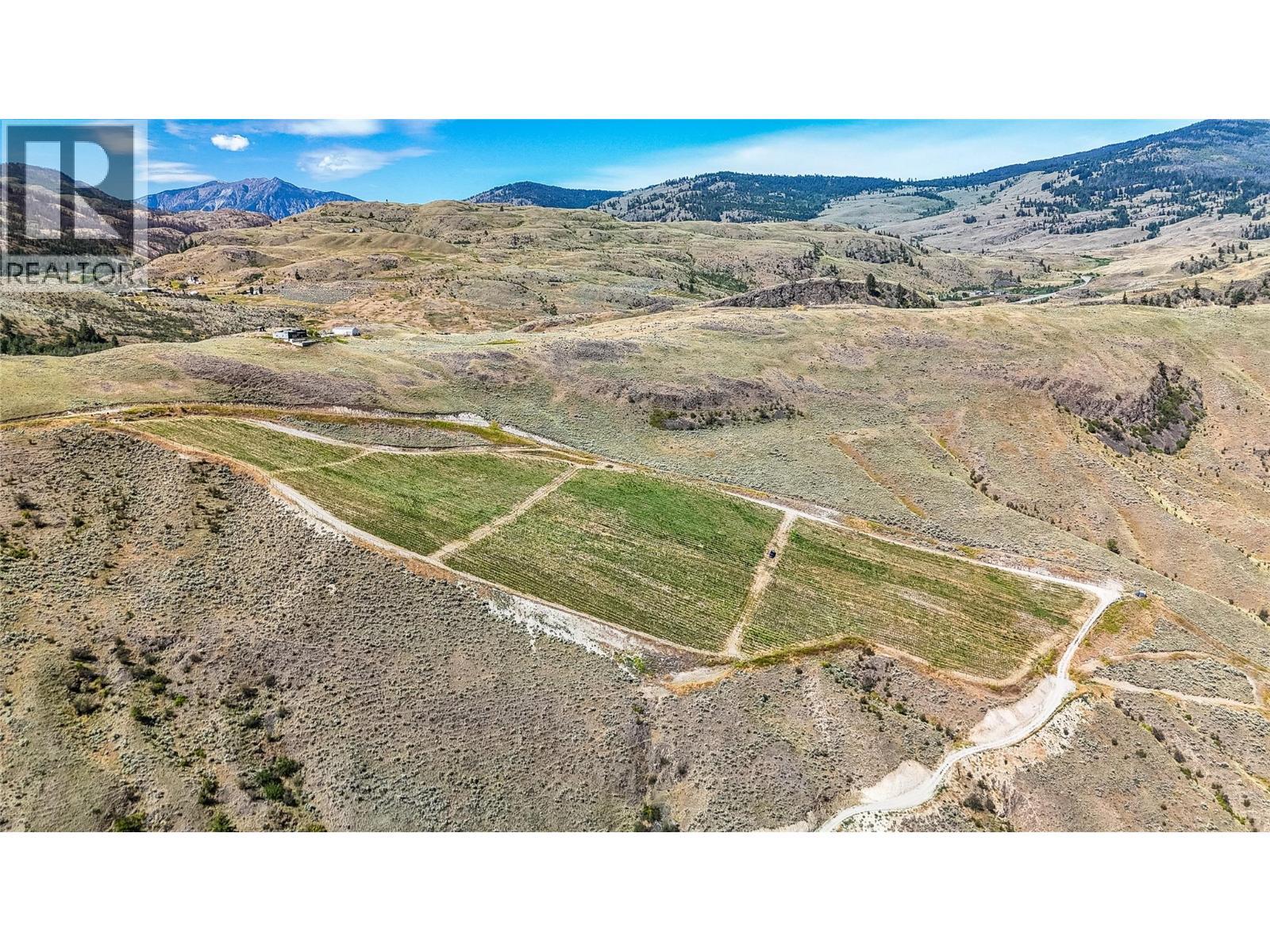 3668 Fruitvale Way. Oliver, British Columbia