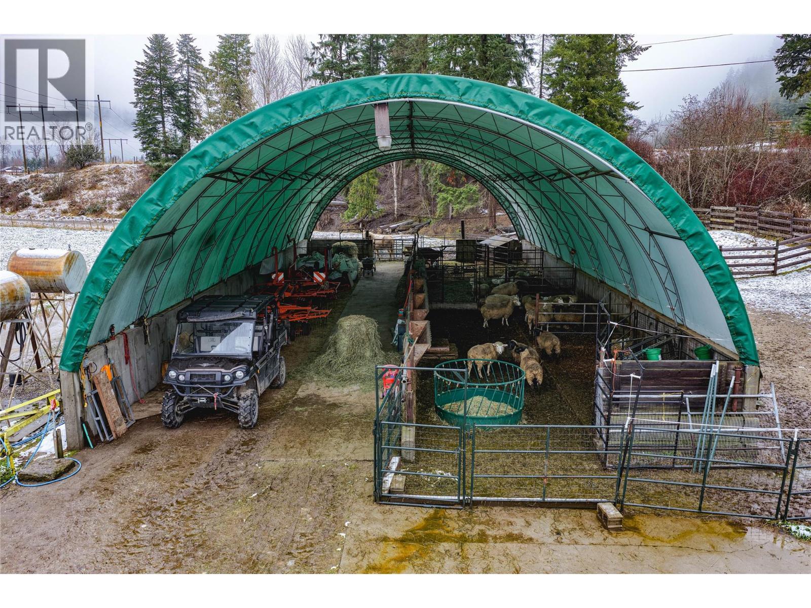 1519 Highway 6 Highway. Cherryville, British Columbia