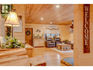 1519 Highway 6 Highway. Cherryville, British Columbia