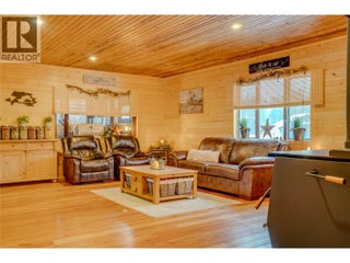 1519 Highway 6 Highway. Cherryville, British Columbia