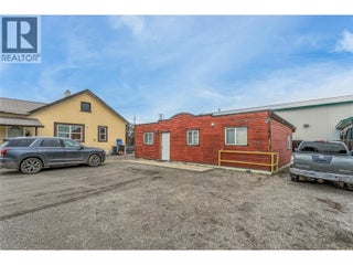 1685 Rutland Road N. Kelowna, British Columbia