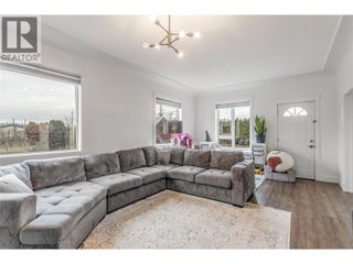 1685 Rutland Road N. Kelowna, British Columbia