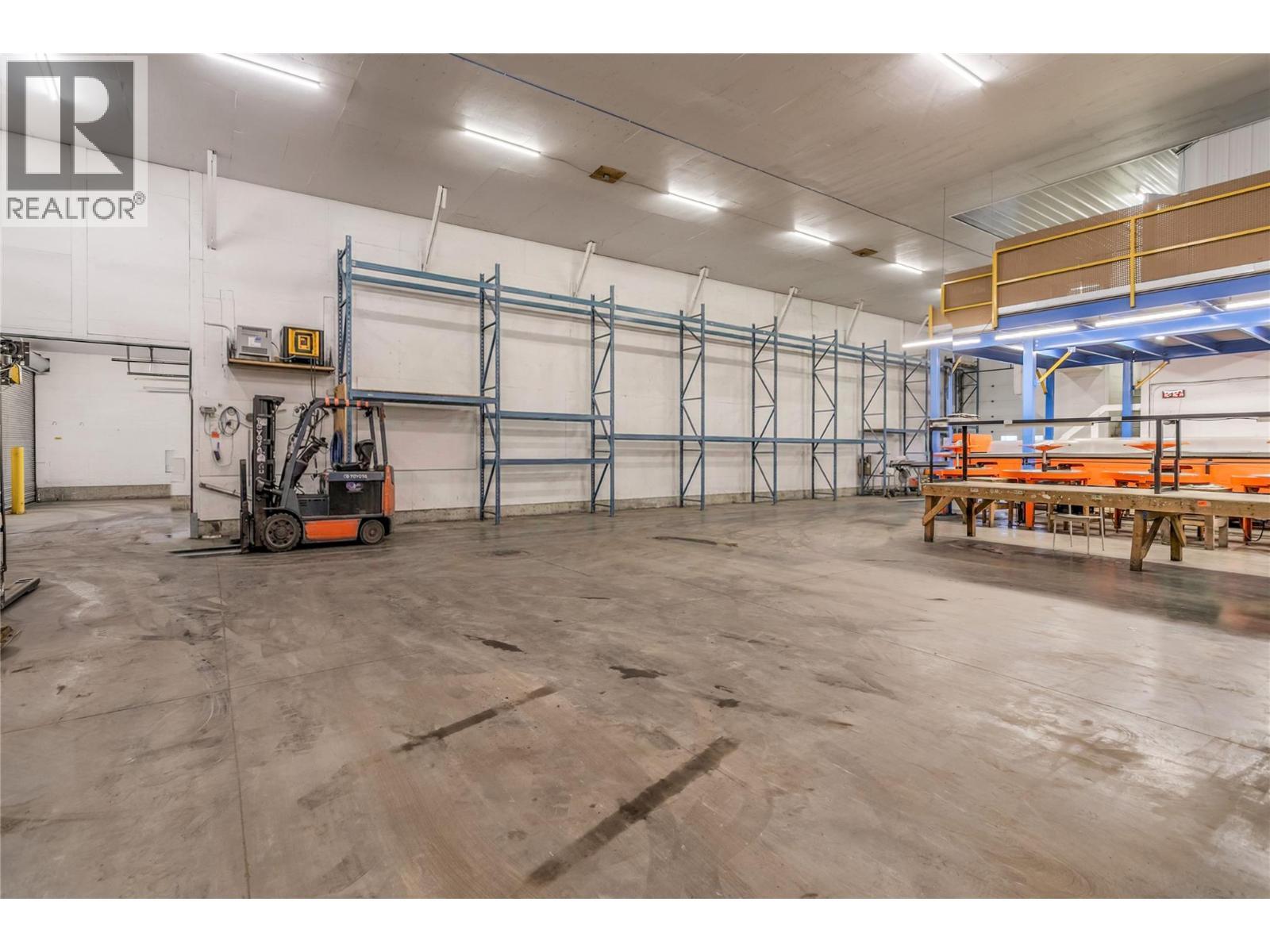 1685 Rutland Road N. Kelowna, British Columbia