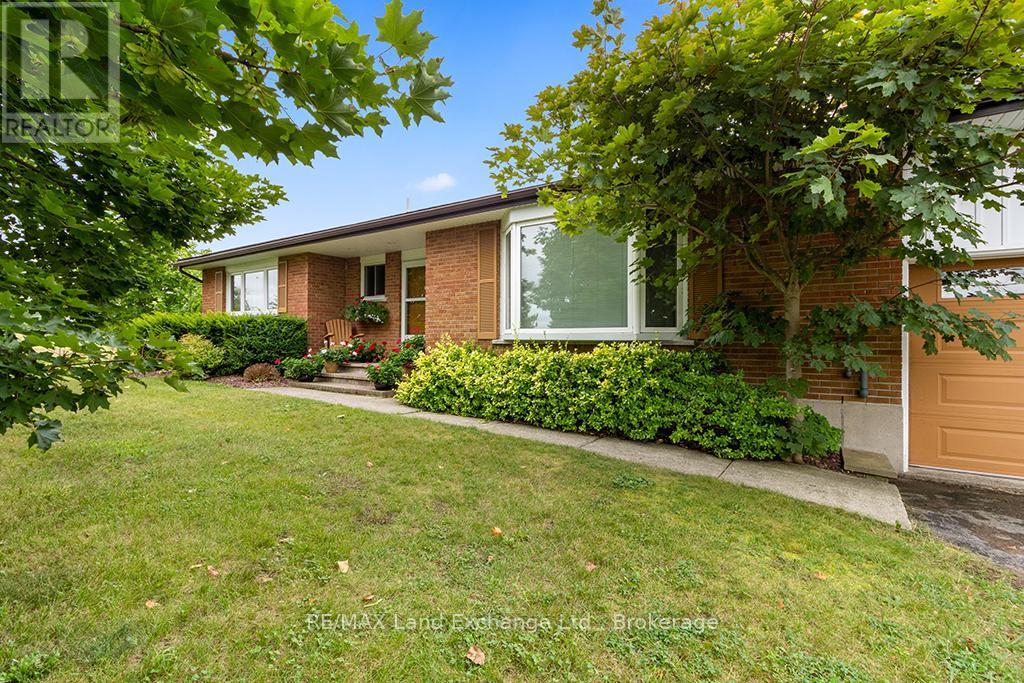 774 Bruce 23 Road, Kincardine