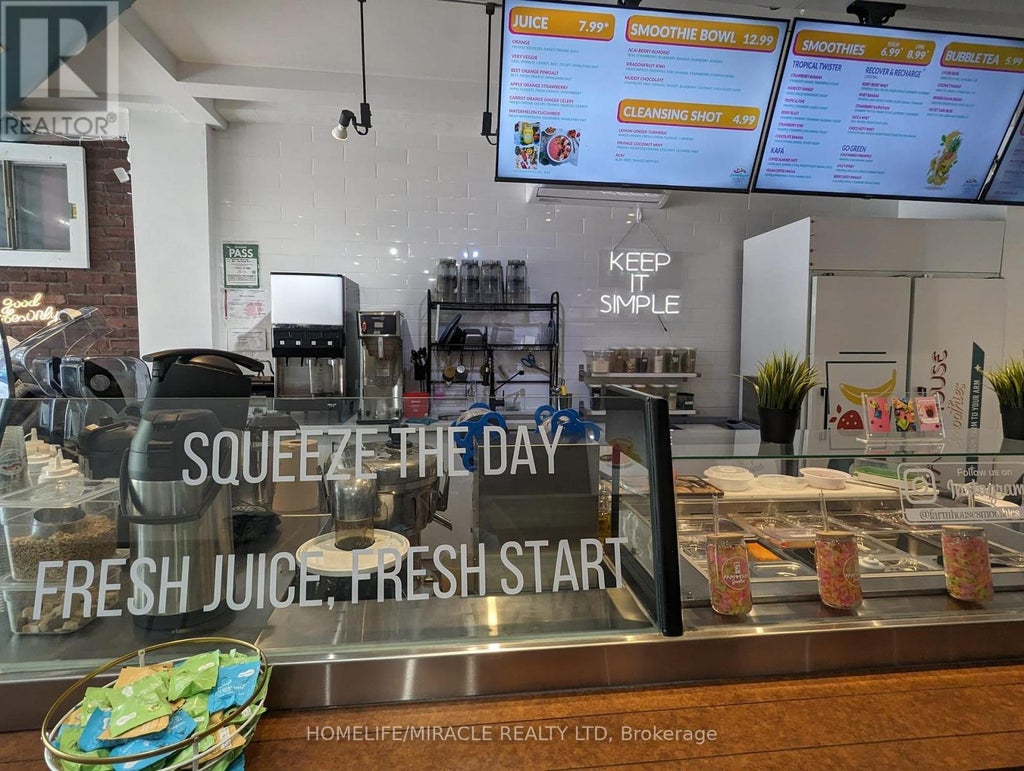 3341 Lakeshore Boulevard W, Toronto (long Branch)