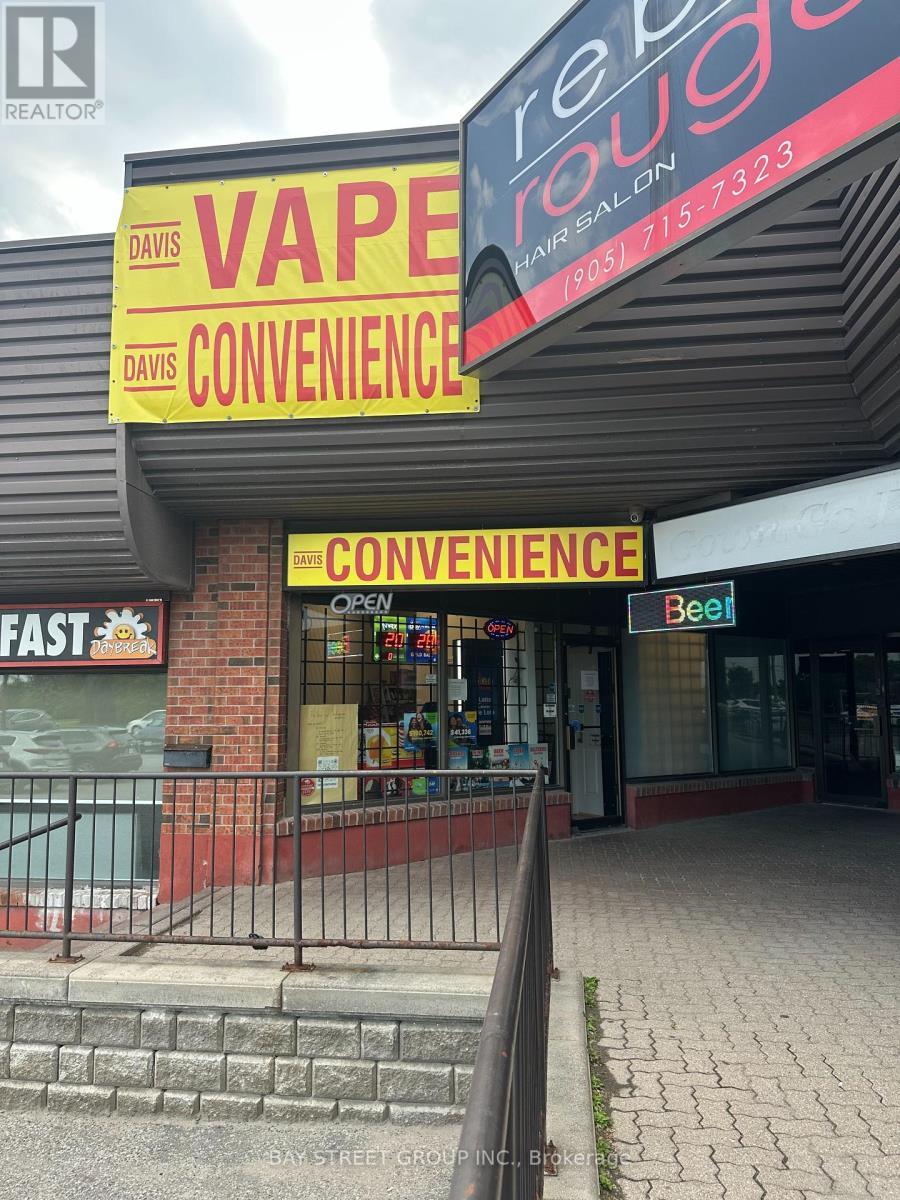 # 7 - 1065 Davis Drive, Newmarket (gorham-College Manor)