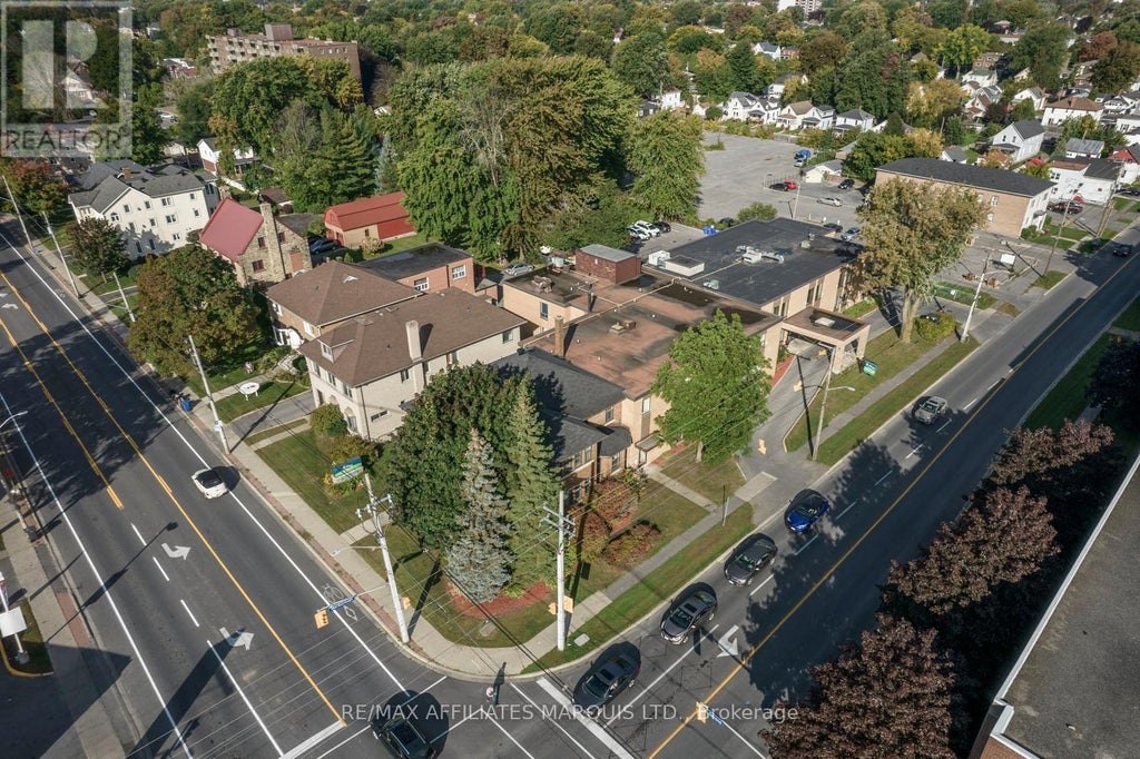 439 Second Street E, Cornwall