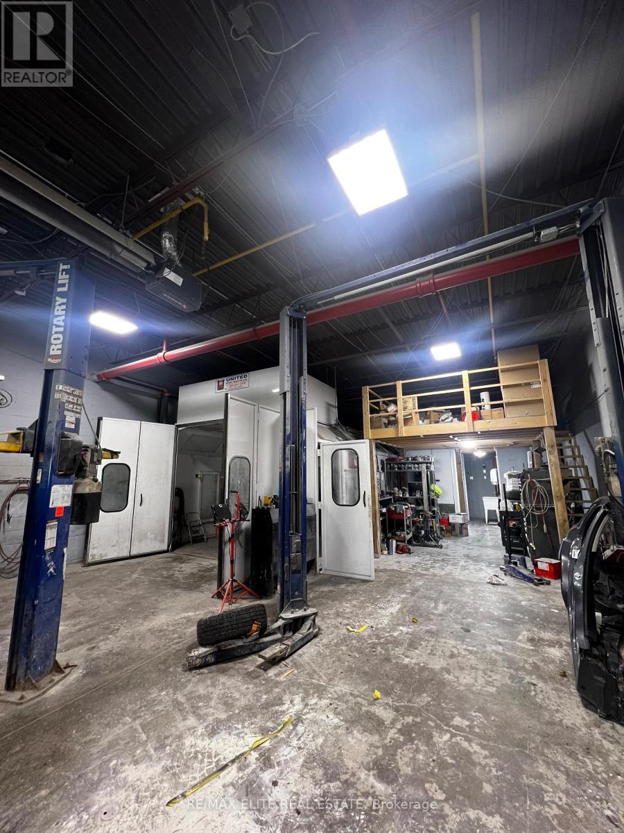 15 - 1680 Midland Avenue, Toronto (dorset Park)