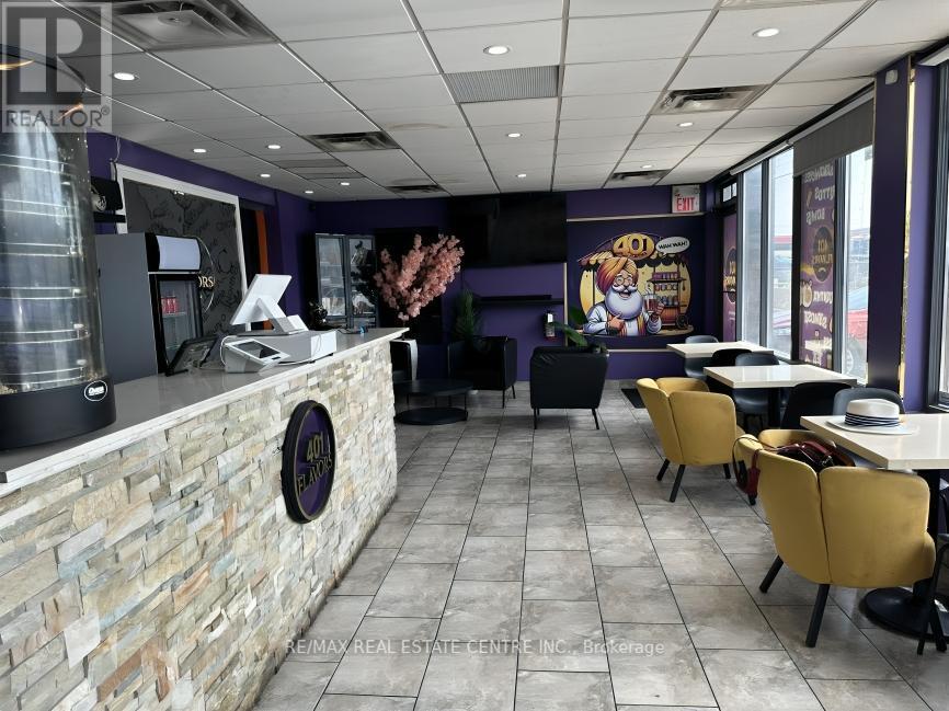 1385 Shawson Drive W, Mississauga (northeast)