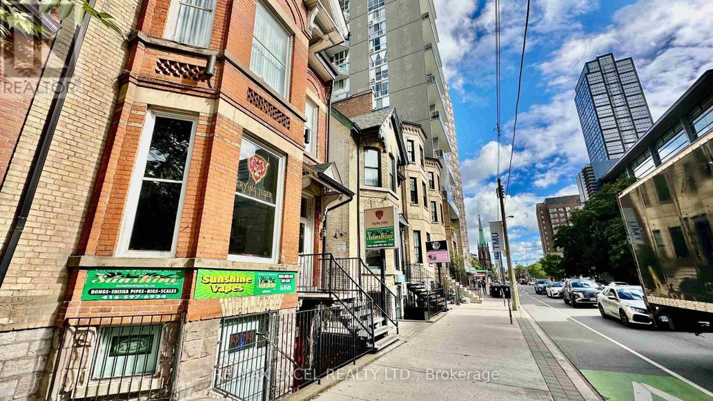 Main - 74 Gerrard Street E, Toronto (church-Yonge Corridor)