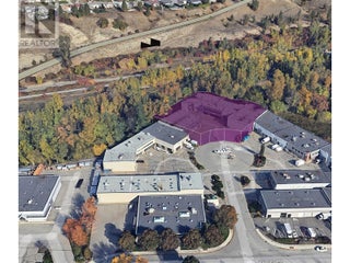 1418-1420 Hunter Court. Kelowna, British Columbia