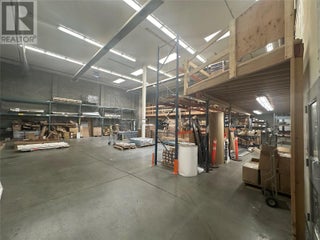 1418-1420 Hunter Court. Kelowna, British Columbia