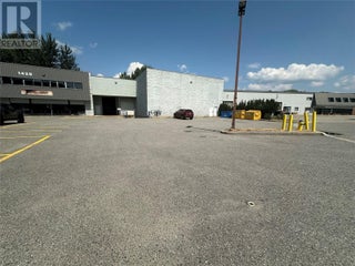 1418-1420 Hunter Court. Kelowna, British Columbia