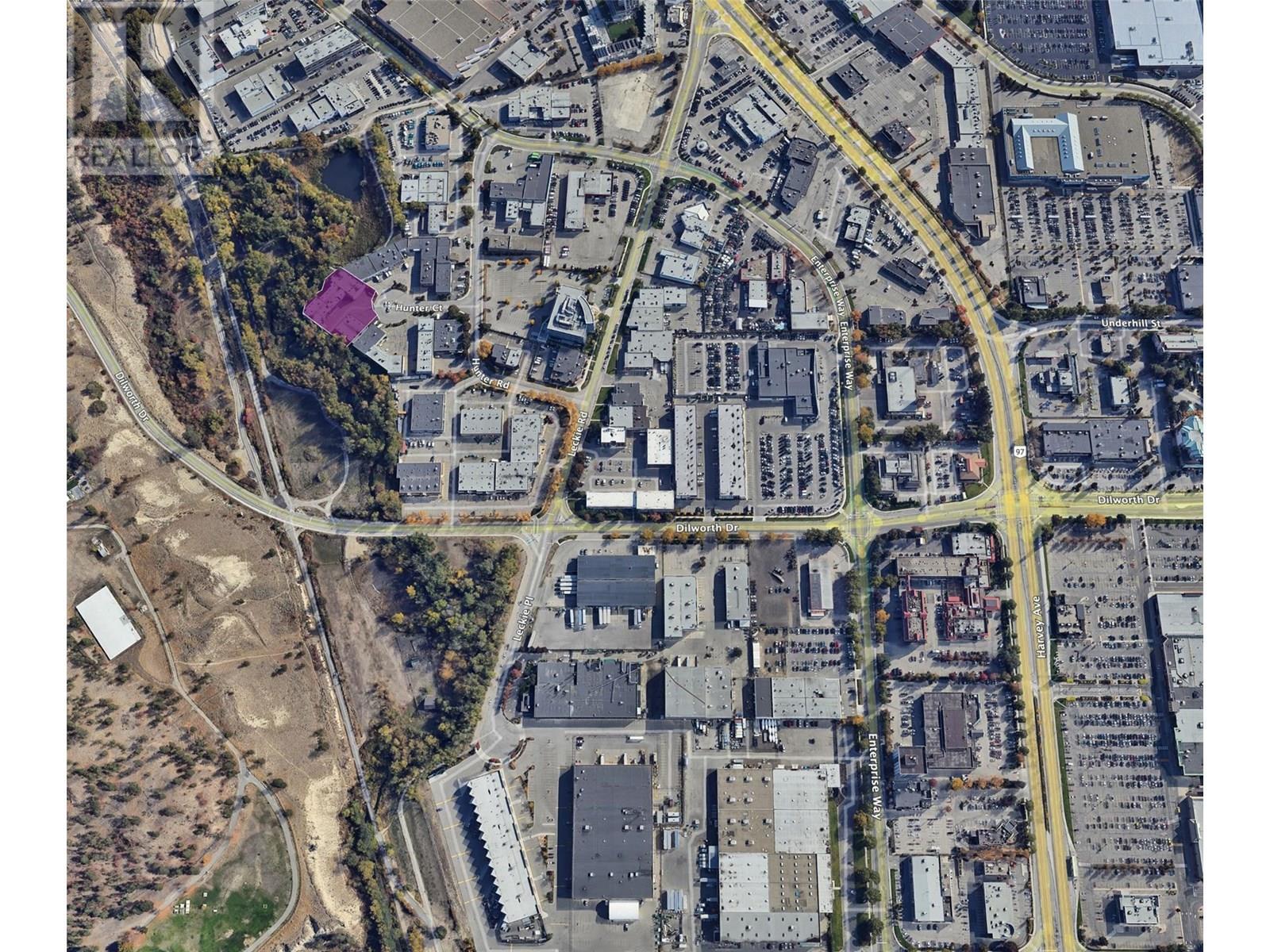 1418-1420 Hunter Court. Kelowna, British Columbia