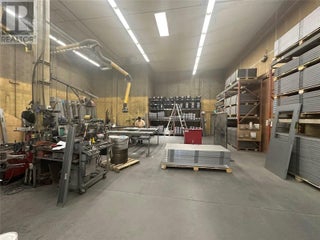 1418-1420 Hunter Court. Kelowna, British Columbia