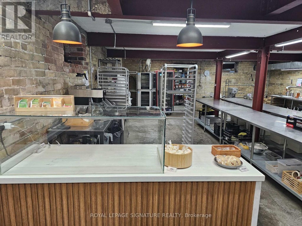 1114 Queen Street E, Toronto (south Riverdale)