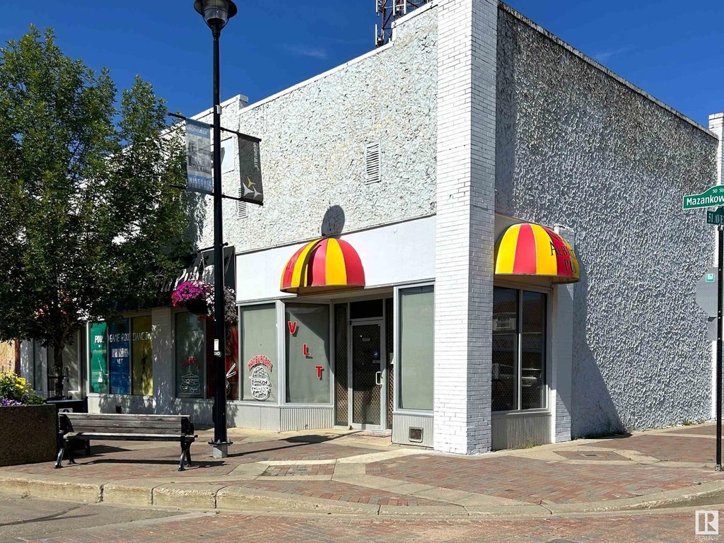 5034 50 St, Vegreville