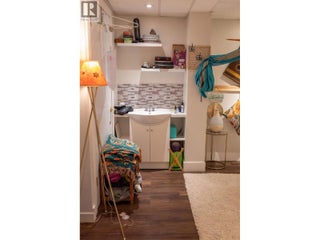 545 Lawrence Avenue Unit# 101a. Kelowna, British Columbia