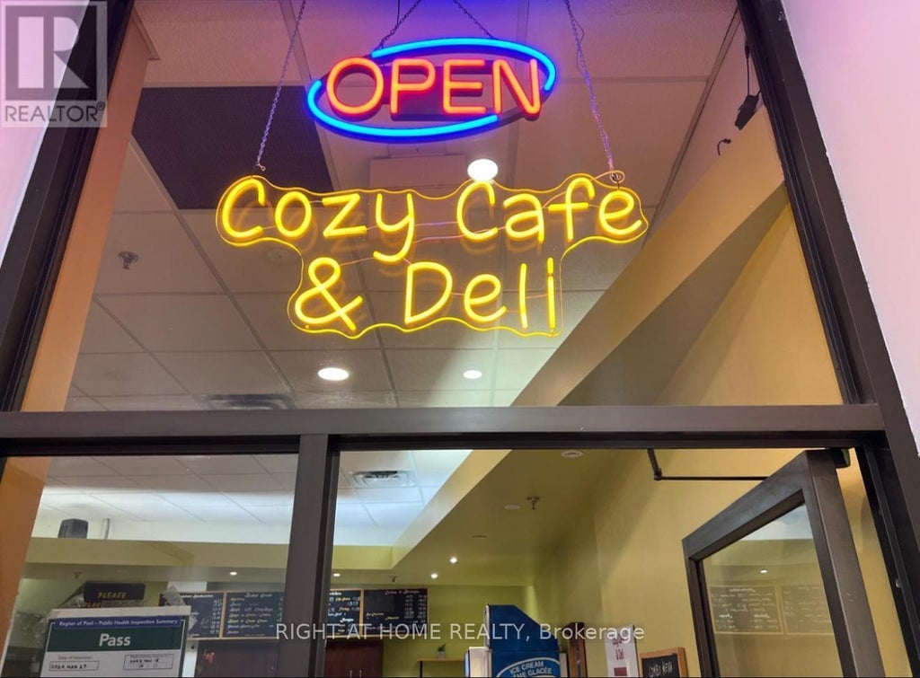 146 - 101 Queensway W, Mississauga (cooksville)