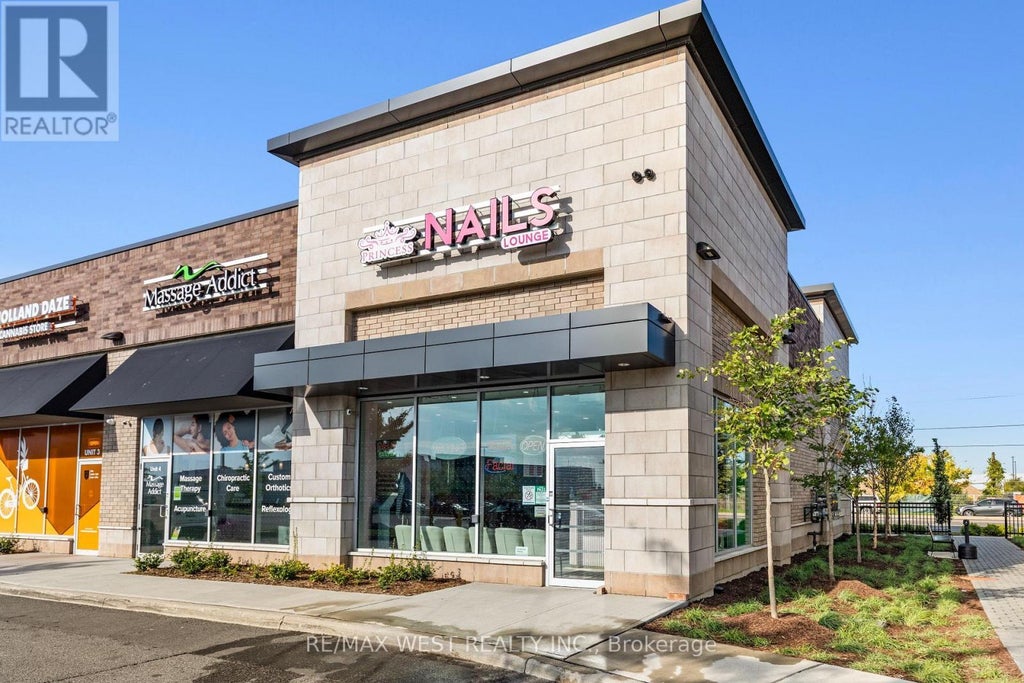 C5 - 3165 Markham Road, Toronto (rouge)