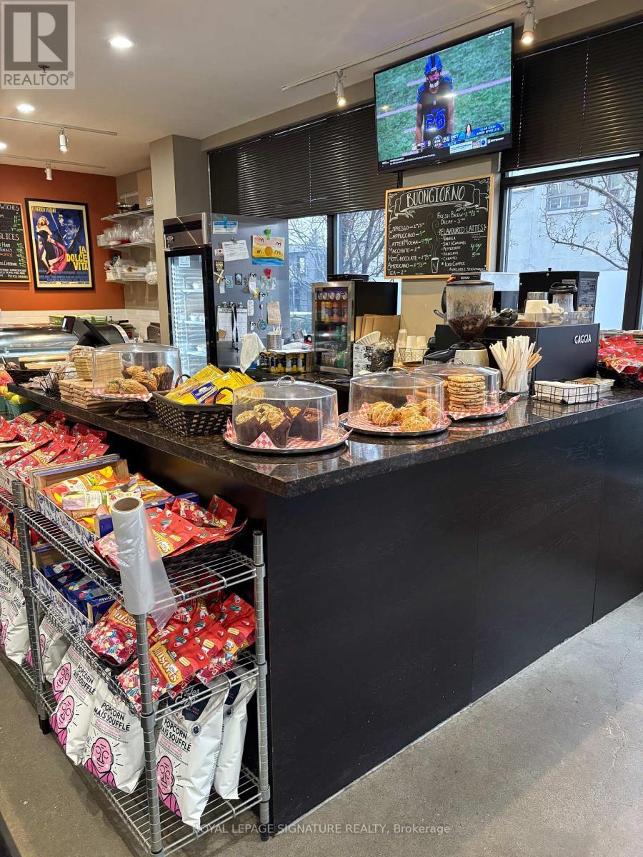 158 Fallingbrook Road, Toronto (birchcliffe-Cliffside)