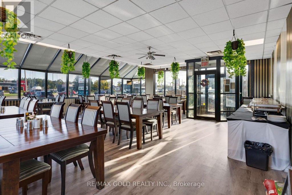 1a - 404 Dunlop Street W, Barrie (0 North)