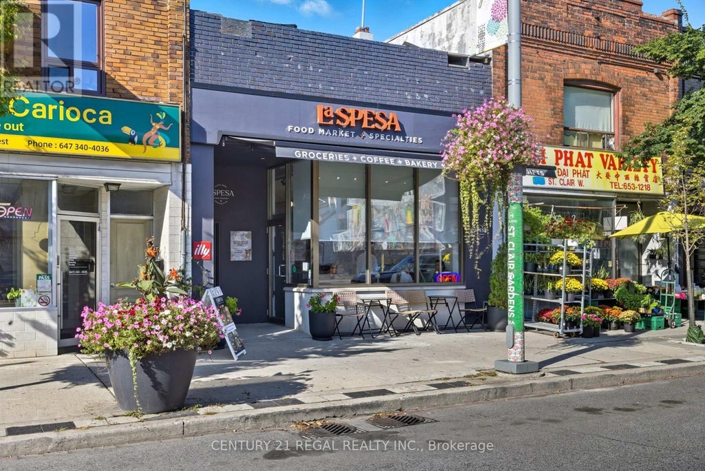1700 St Clair Avenue W, Toronto (weston-Pellam Park)