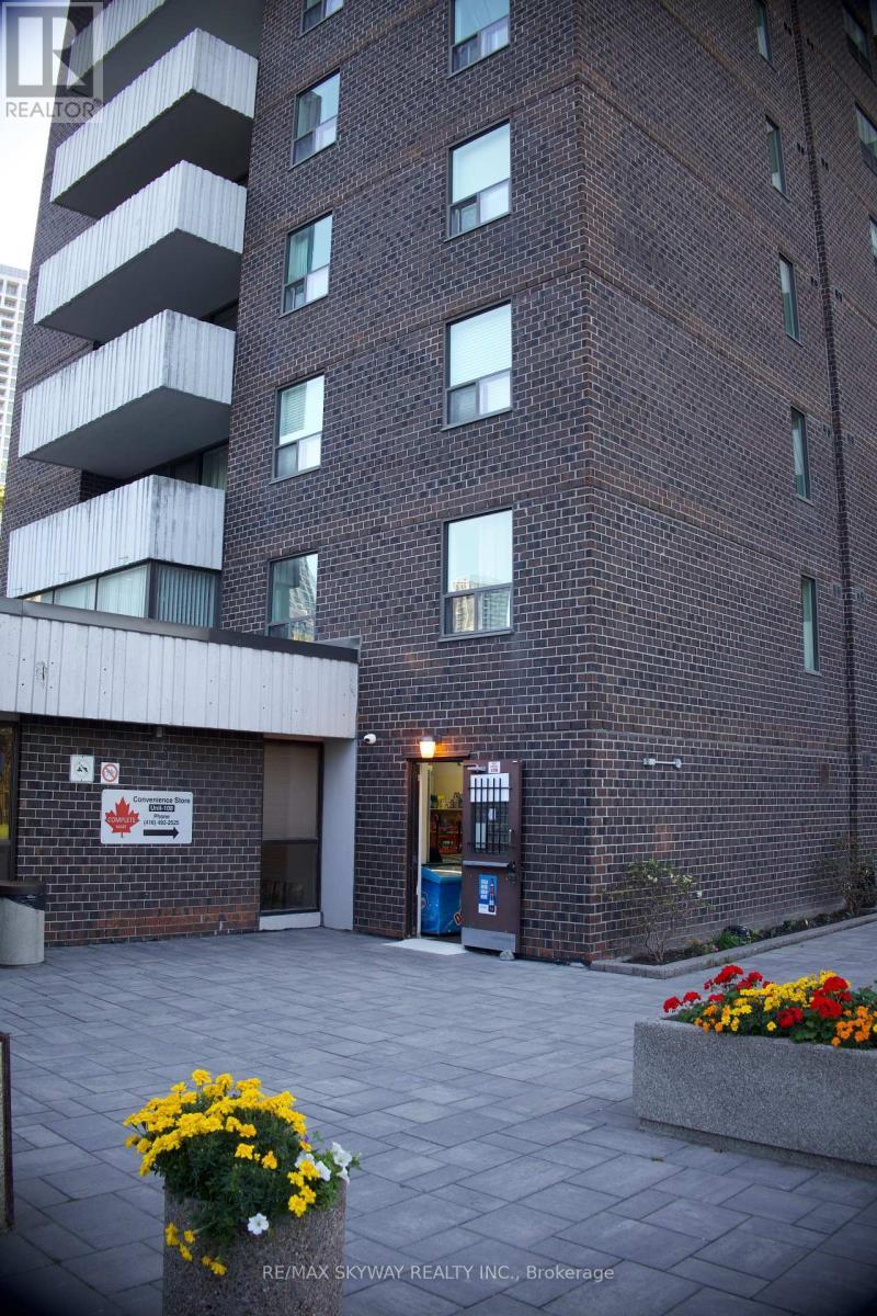 108 - 5 Old Sheppard Avenue, Toronto (pleasant View)