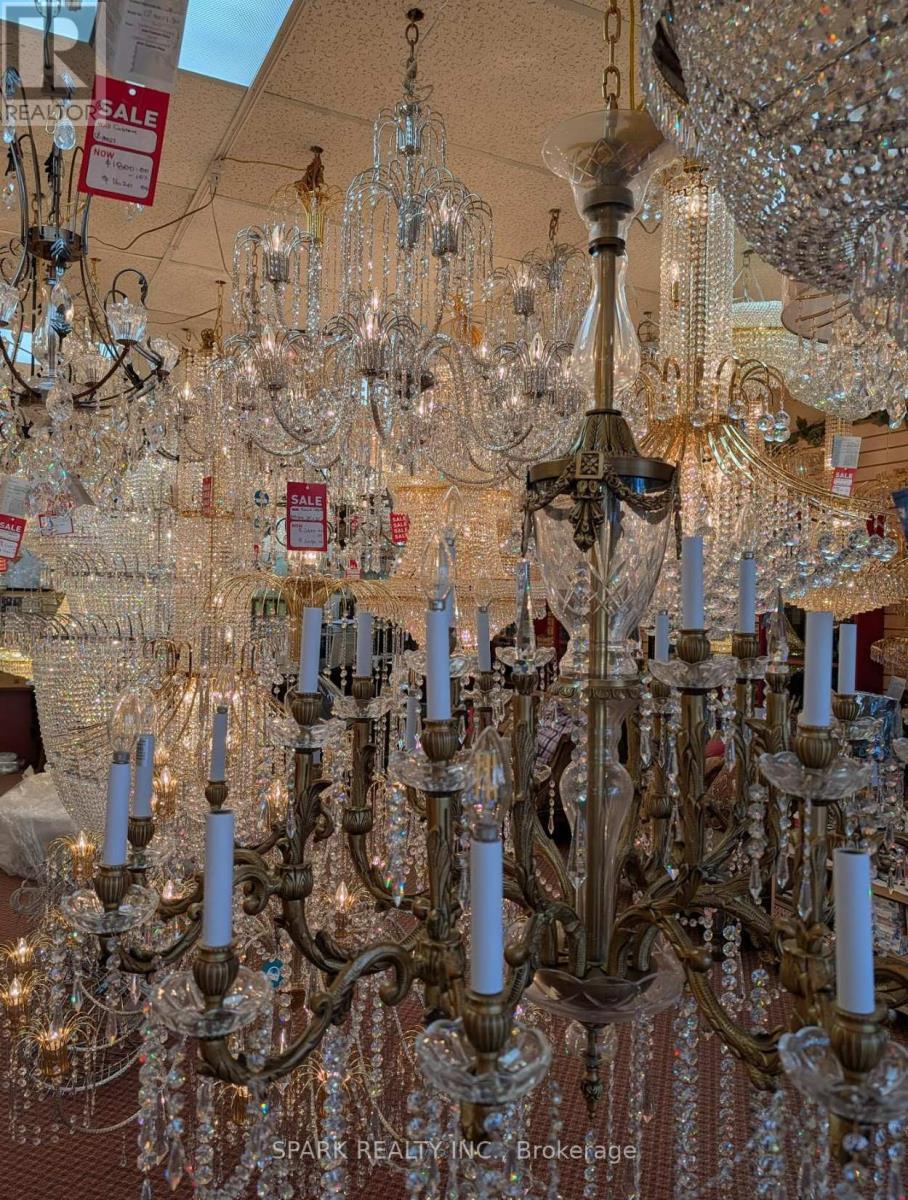 1127 Derry Road E, Mississauga (northeast)