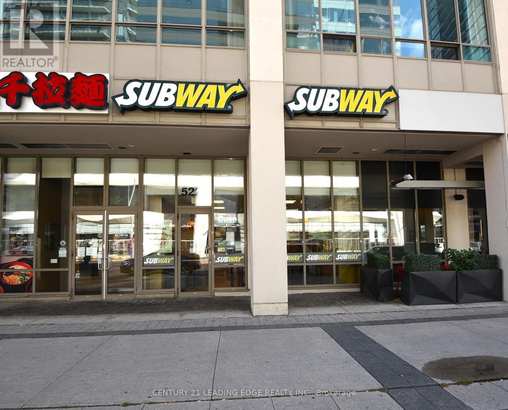 3 - 5225 Yonge Street, Toronto (willowdale East)