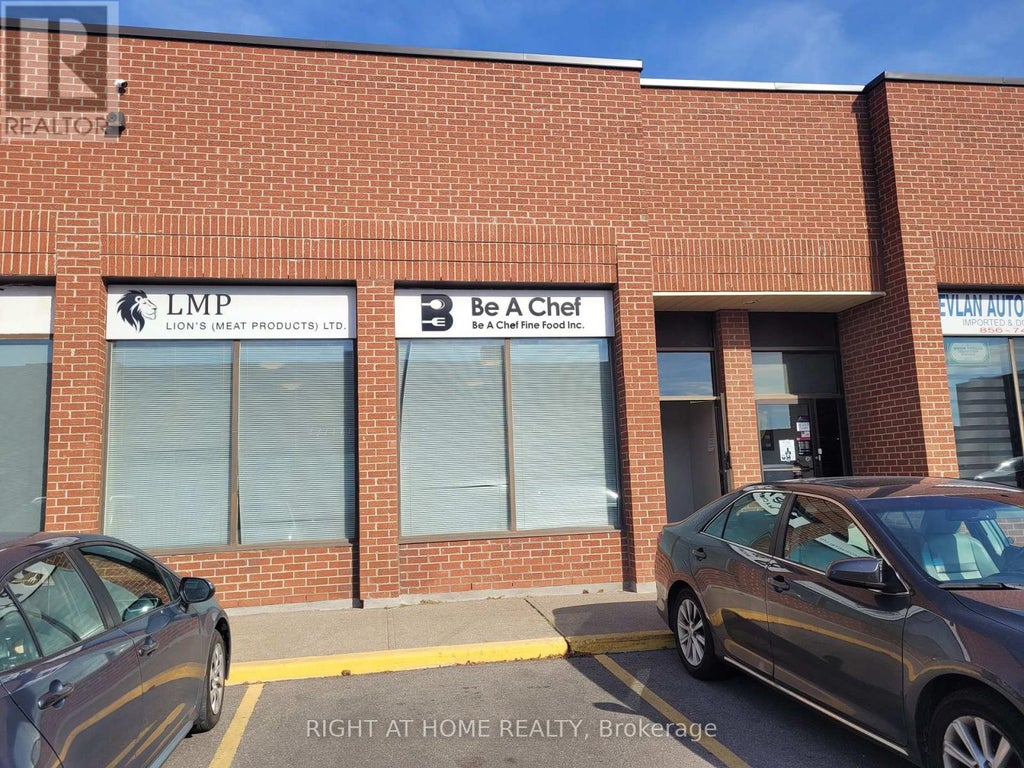 #11 - 471 Jevlan Drive, Vaughan (east Woodbridge)