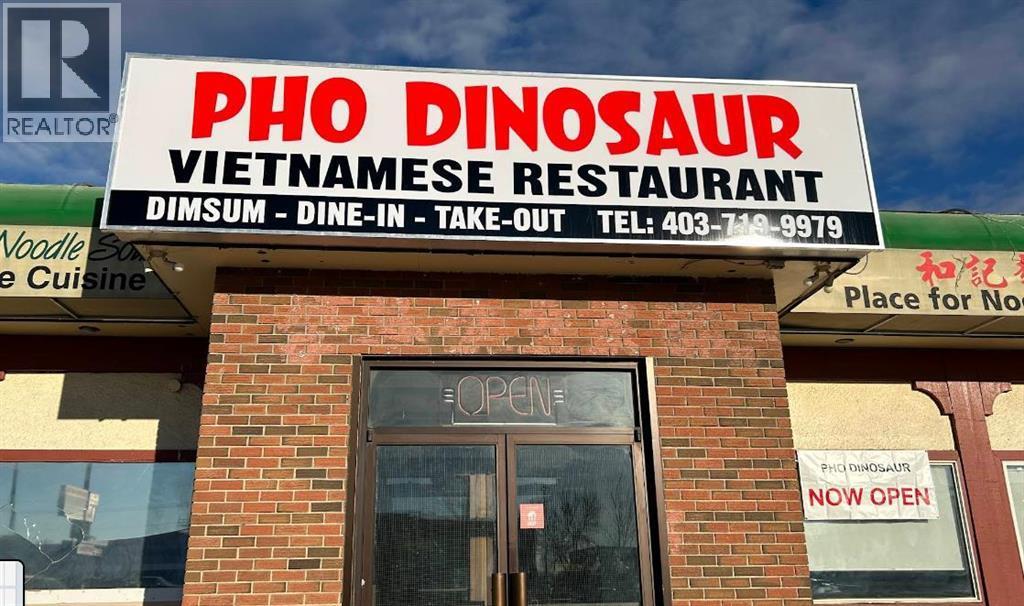 5020 17 Avenue Se, Calgary