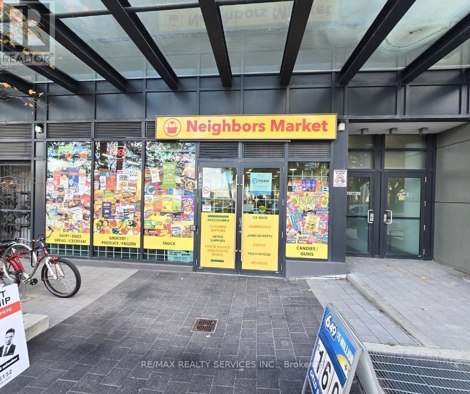 1490 Bathurst Street, Toronto (humewood-Cedarvale)