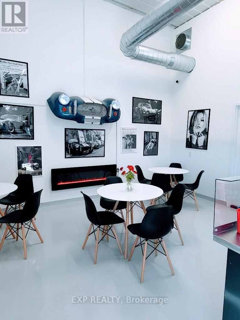 3392 Wonderland Road S, London South (south W)