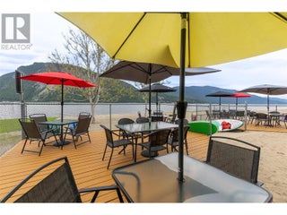 7220 36 Street Ne. Salmon Arm, British Columbia