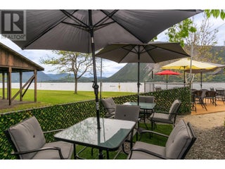 7220 36 Street Ne. Salmon Arm, British Columbia