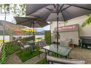 7220 36 Street Ne. Salmon Arm, British Columbia