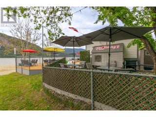 7220 36 Street Ne. Salmon Arm, British Columbia