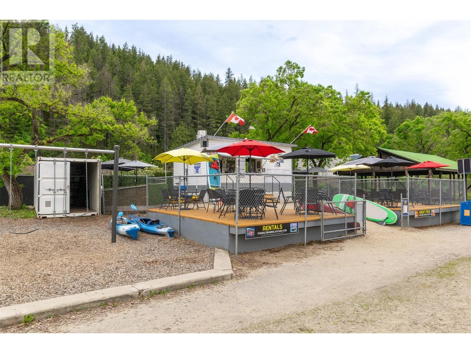 7220 36 Street Ne. Salmon Arm, British Columbia