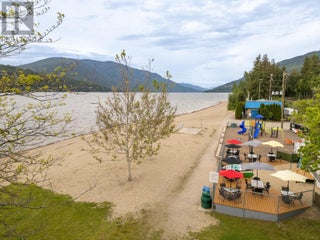 7220 36 Street Ne. Salmon Arm, British Columbia