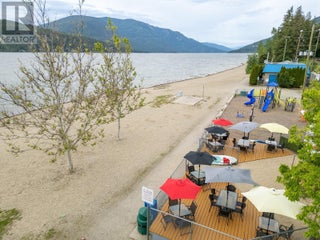 7220 36 Street Ne. Salmon Arm, British Columbia